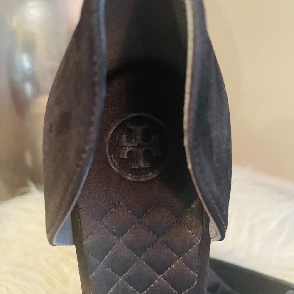 Tory Burch 9.5 Black Suede - Picture 5 of 6